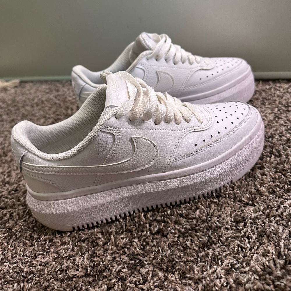 Nike Court Vision Alta